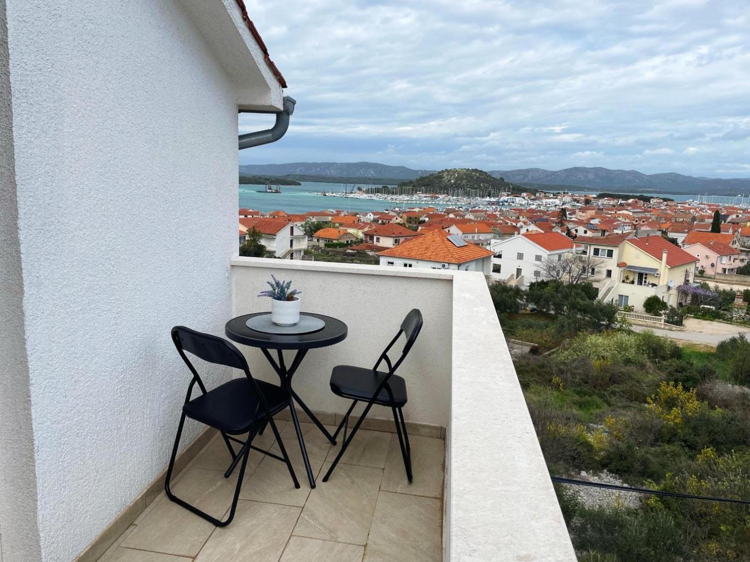 Apartments Kostelic مورتير الغرفة الصورة