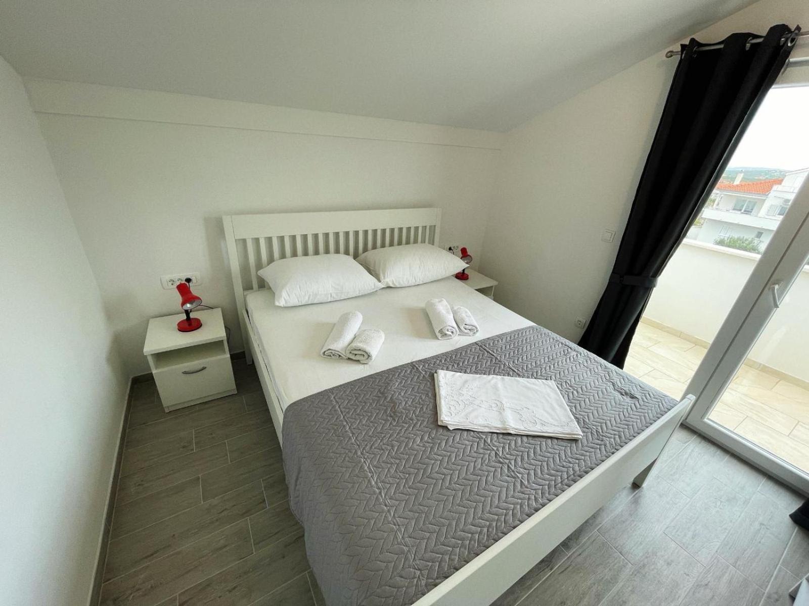 Apartments Kostelic مورتير الغرفة الصورة